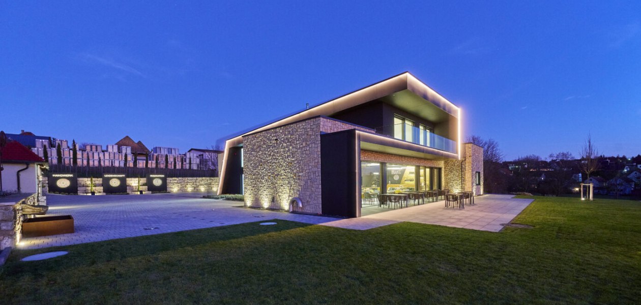 Weingut Manz_Vinothek, &copy; Weingut Manz