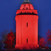 Bismarckturm im Advent - Ingelummer Kerz © Rainer Oppenheimer/Stadt Ingelheim