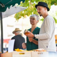Wochenmarkt Ingelheim 2 &copy; Angelika Stehle/Stadt Ingelheim