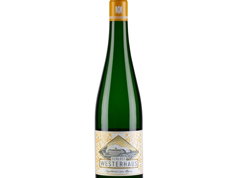 2Flasche_SW, &copy; Weingut Schlo&szlig; Westerhaus