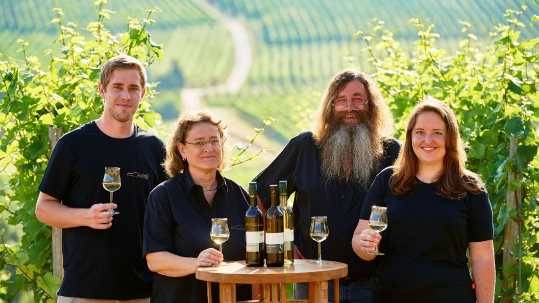 family-weyerhaeuser_kl, &copy; Weingut Rollanderhof