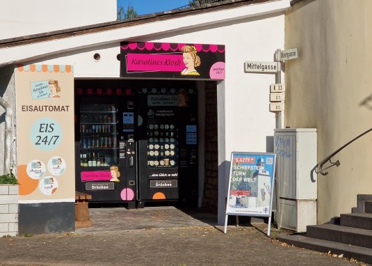 Eisautomat am Schiefsten Turm &copy; Erwin Gottschlich