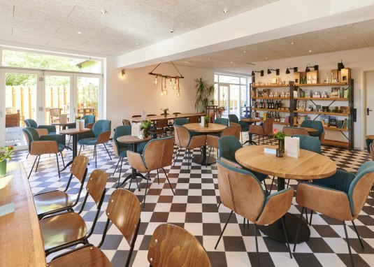 WeinCaf&eacute; Adlerhof