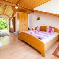 Gäste-Zimmer 2 © cross-effect / IkUM GmbH