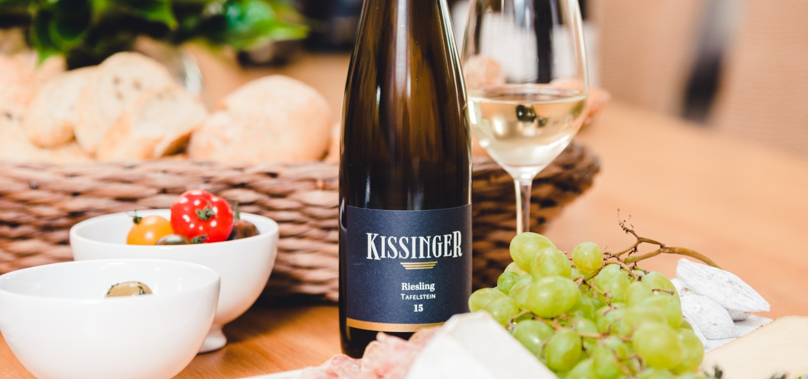 Weingut Kissinger_Weinflasche, &copy; Clemens Hess