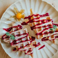 Caf&eacute; Hanni's 3 &copy; Hannah Hippler