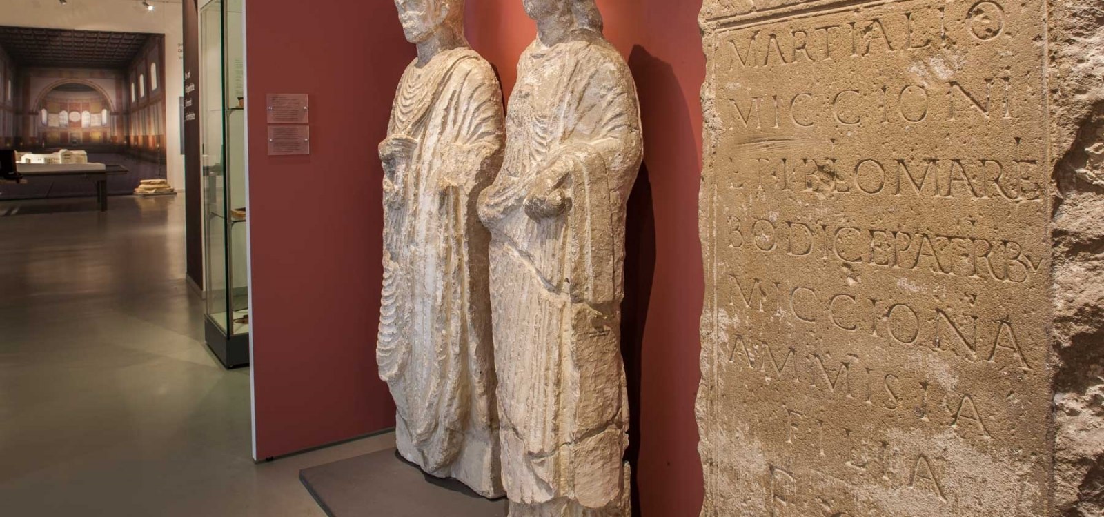 Den &sbquo;sprechenden Steinen&lsquo; k&ouml;nnen viele Informationen &uuml;ber das Leben in Ingelheim vor 2000 Jahren entlockt werden., &copy; Museum bei der Kaiserpfalz, Foto: Albrecht  Haag