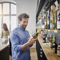 Vinotheek in de wijnkelder