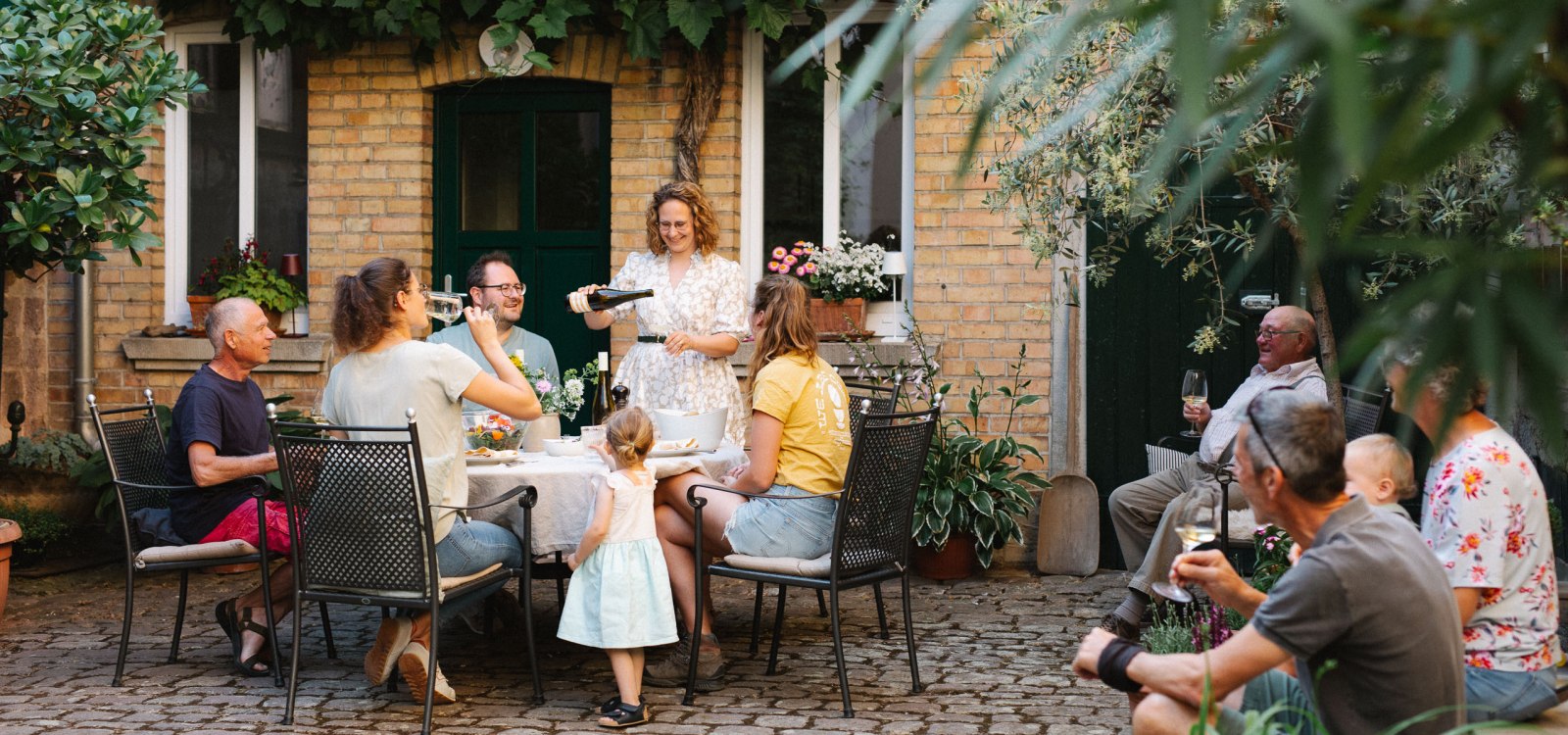 &copy; Weingut M&uuml;ller-Oswald