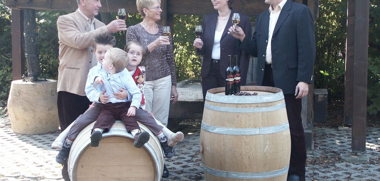 FamilieSeck_i, &copy; Weingut Seck