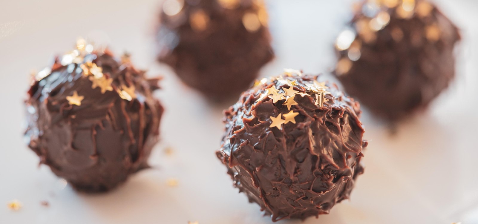 Pralinen, &copy; chiemseherin-chocolate-truffles-8462167_1920/Stadt Ingelheim