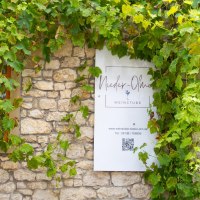 Mauer Hinweisschild