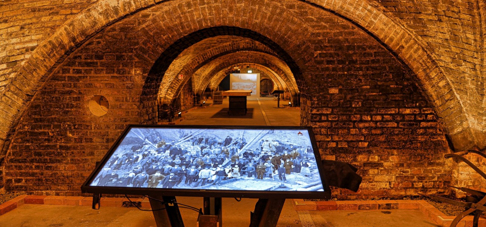 Ausstellung Kellergenossen, &copy; Rainer Oppenheimer/Stadt Ingelheim