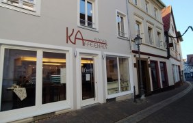 Strassenansicht Kaffehaus