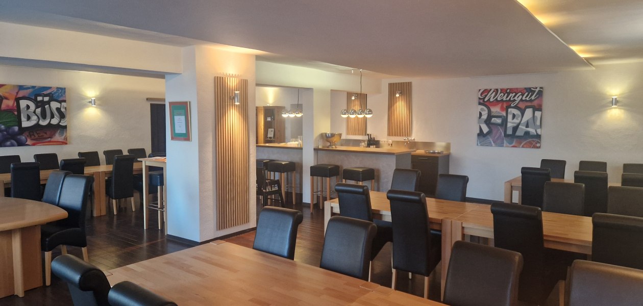 Vinothek, © Weingut Büsser-Paukner