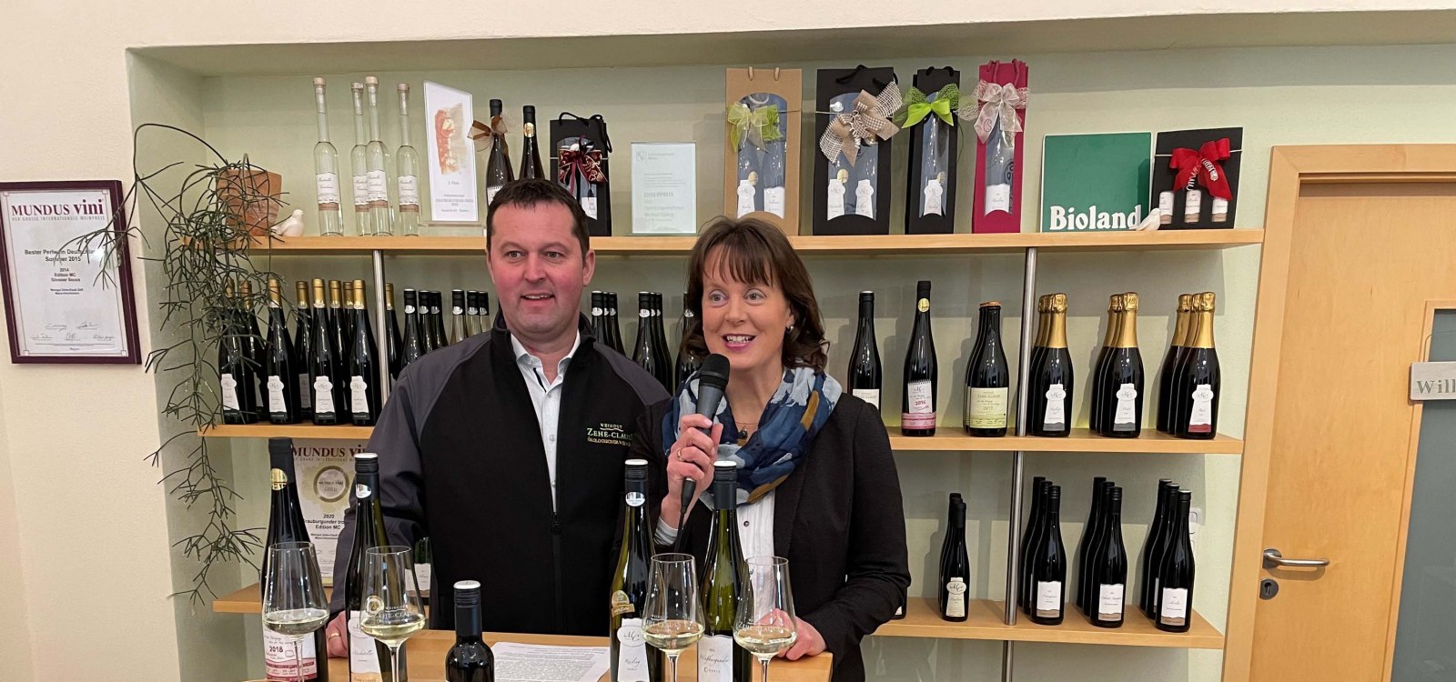 &copy; Weingut Zehe-Clau&szlig;