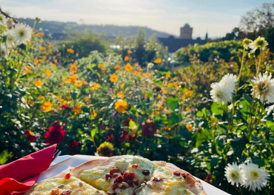 Essen im Garten
